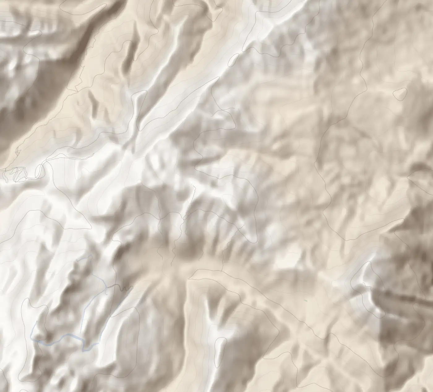 Pistenkarte Les Sybelles: Pisten nach Schwierigkeit und Lifte auf dem Geländerelief, Norden oben.